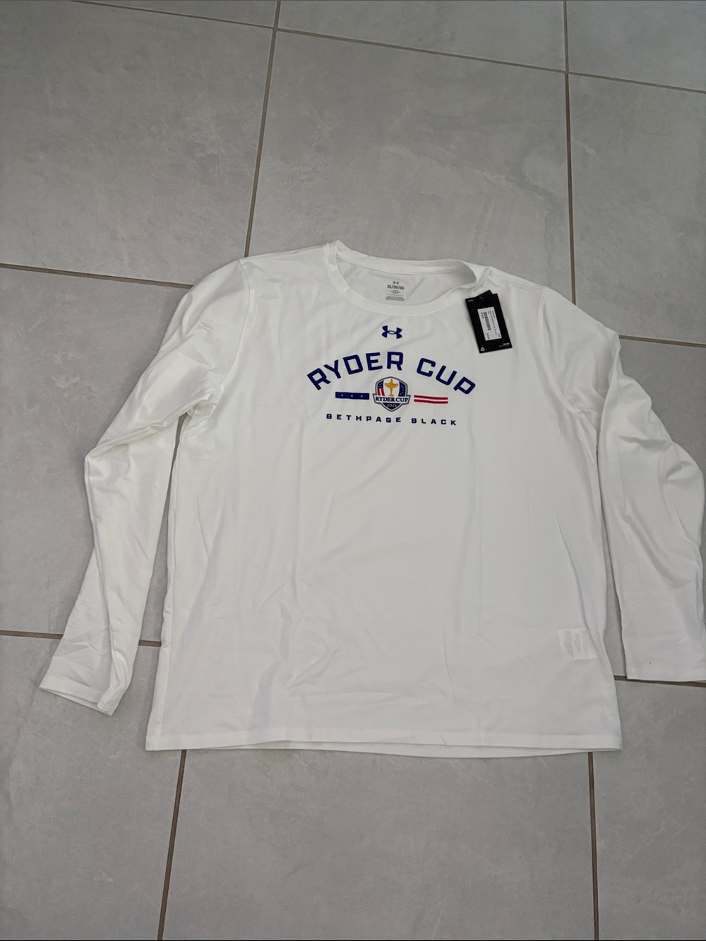 Under Armour Ryder Cup Long-Sleeve Performance Shirt - White. Men’s size XL.